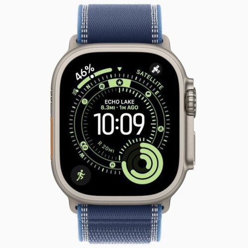 Apple Watch Ultra 3 GPS + Cellular, 49 мм Natural Titanium Case with Blue/Bright Blue Trail Loop, S/M