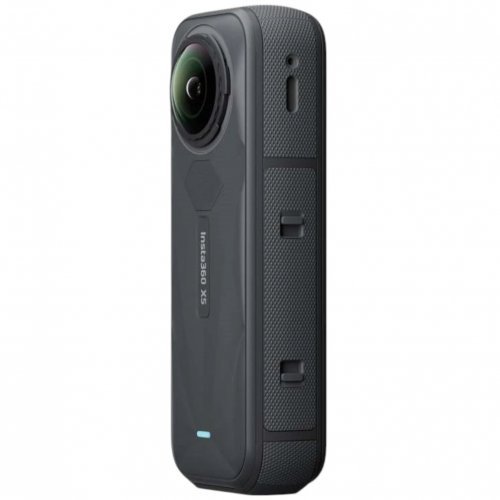 Экшн-камера Insta360 X5